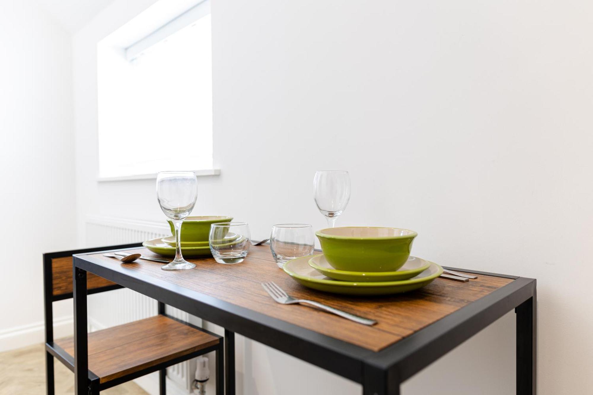 קארדיף Boutique City Centre Apartments מראה חיצוני תמונה